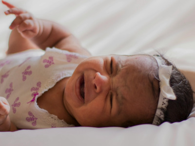 Décryptez les pleurs de votre bébé avec la méthode magique qui révolutionne le quotidien des parents